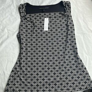 NWT White House Black Market Tip size M